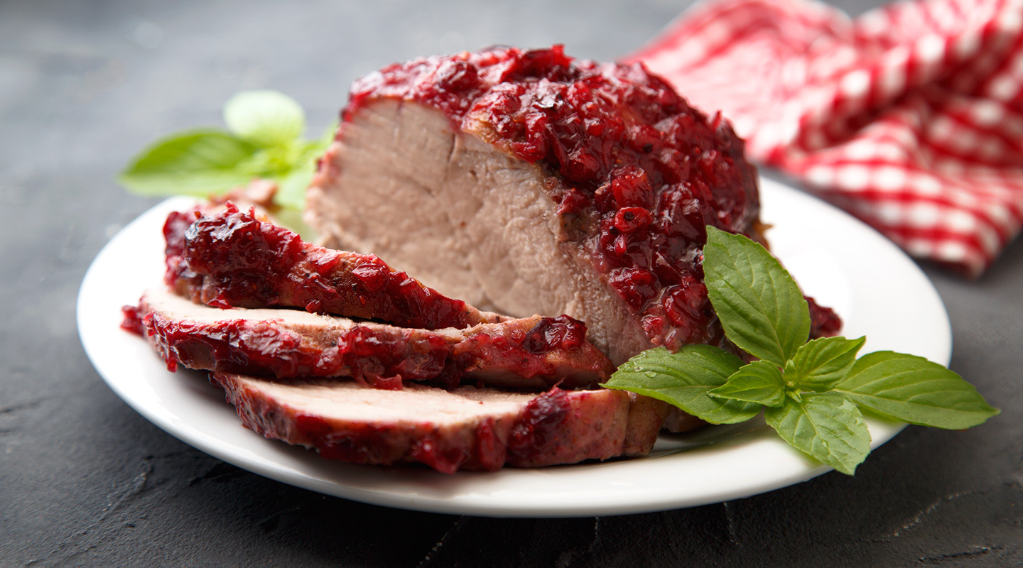 Lomo de cerdo con salsa de arándanos